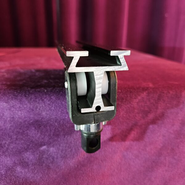 VERHOKISKO ManTrack, 40 x 40 mm